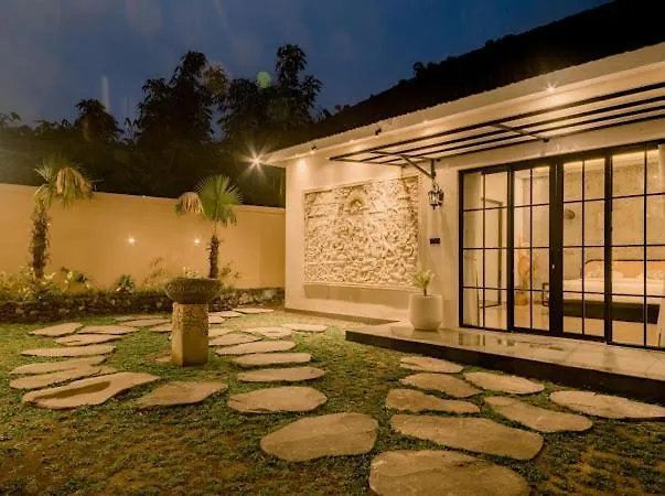 Ginas Heritage With View Of Jungle * Ubud