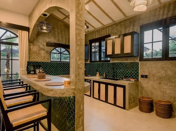 Villa Ginas Heritage With View Of Jungle *