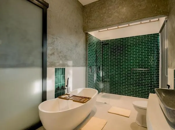 Villa Ginas Heritage With View Of Jungle