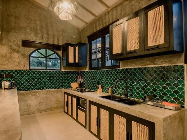 Ginas Heritage With View Of Jungle Villa